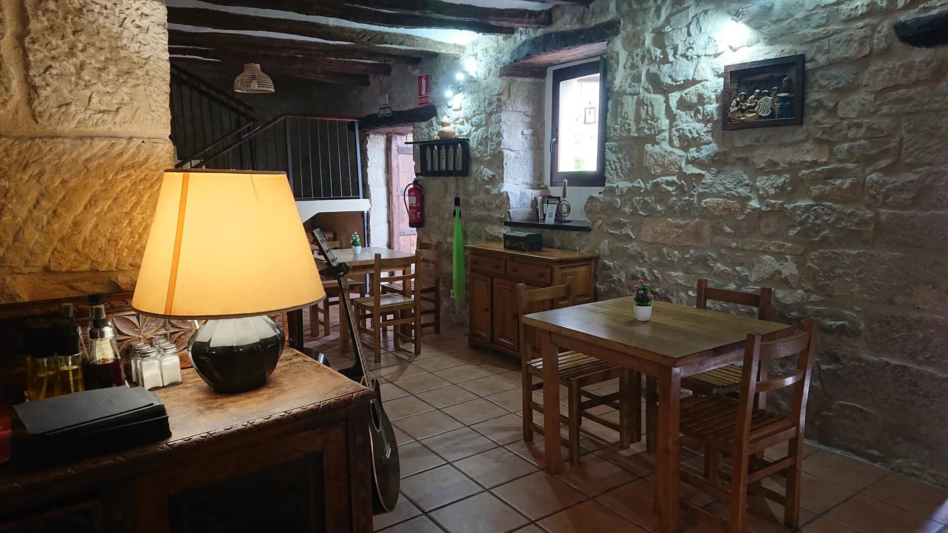 Cafeteria desde el comedor