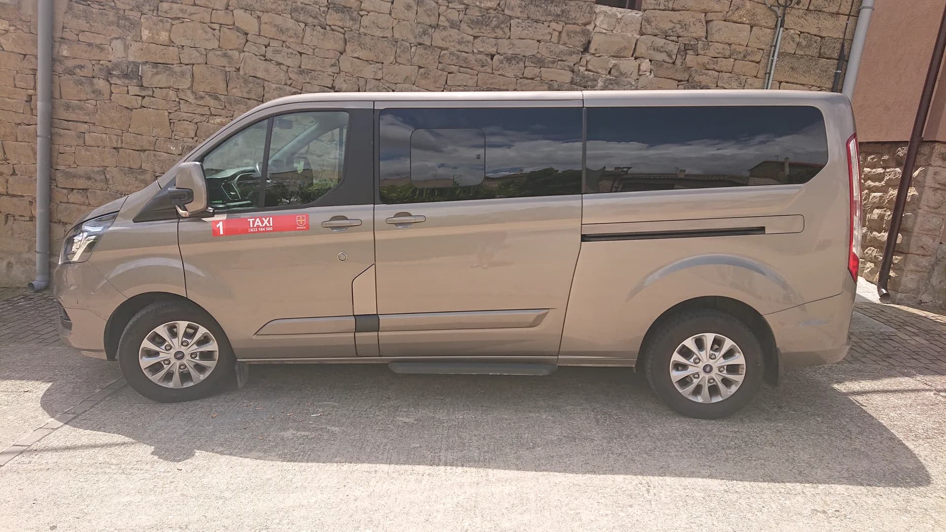 servicio de Taxi en sansol 